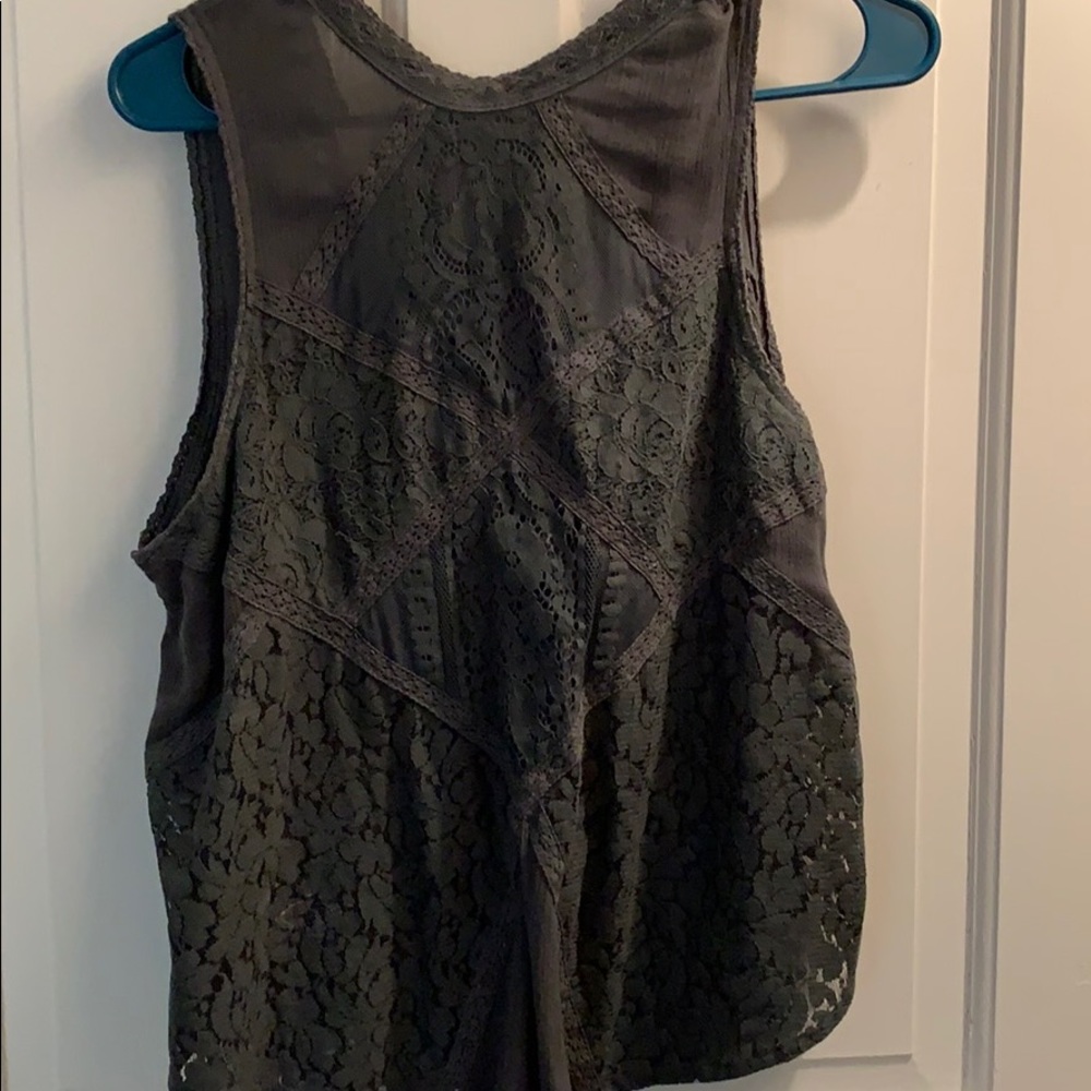 Green/blue top